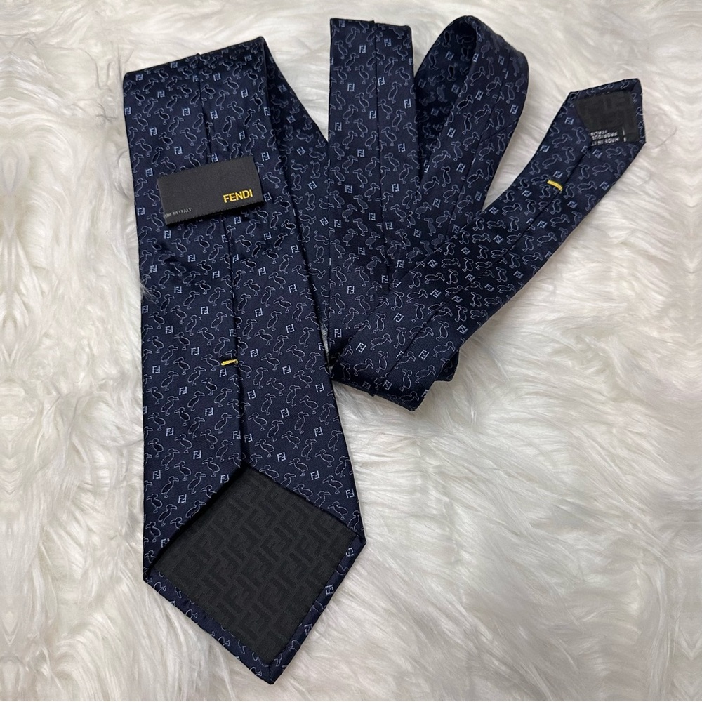 NWOT FENDI Dodo Birds 🦤 with Fendi Logos Tie - Picture 9 of 10